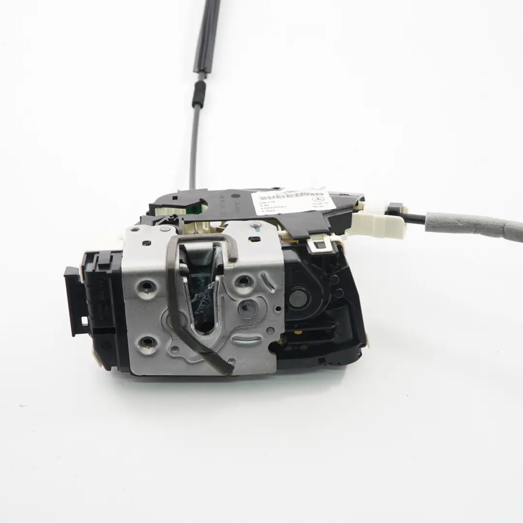  Door Lock Mercedes W204 W212 Front Left N/S Mechanism Actuator A0997200735 - SKU rhd-A2047203735-2 - Part number A2047203735