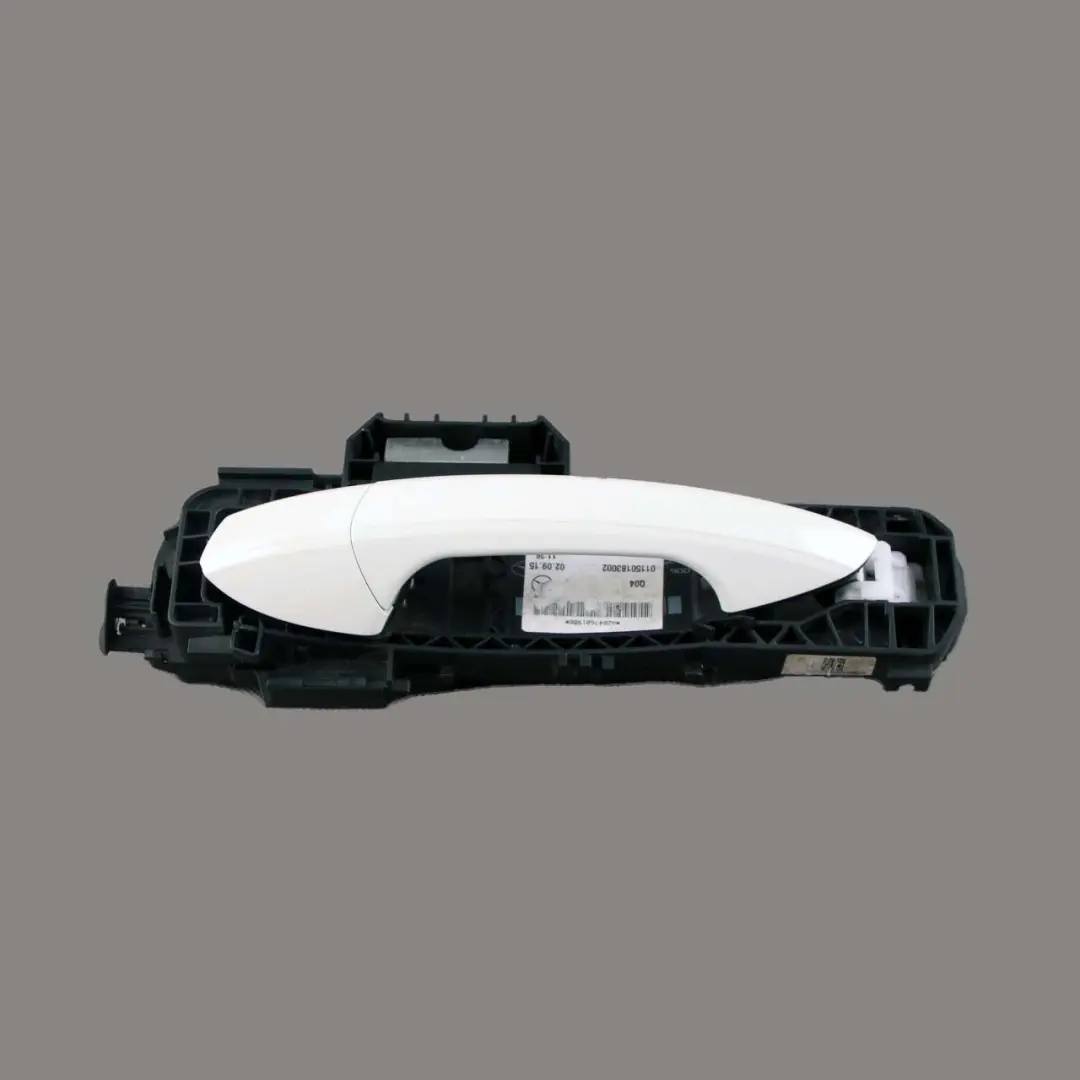 Door Handle Grab Front Left N/S Outside A-Class Calcite White 650 to Mercedes W176 with Part number A2047601900 Mercedes W176 Door Handle Grab Front Left N/S Outside A-Class Calcite White 650 - SKU rhd-A2047601900-CW - Part number A2047601900