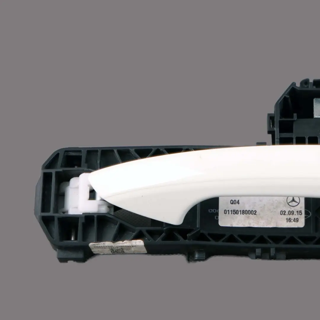 Door Handle Grab Front Right O/S A-Class Calcite White 650 to Mercedes W176 with Part number A2047602000 Mercedes W176 Door Handle Grab Front Right O/S A-Class Calcite White 650 - SKU rhd-A2047602000-CW - Part number A2047602000