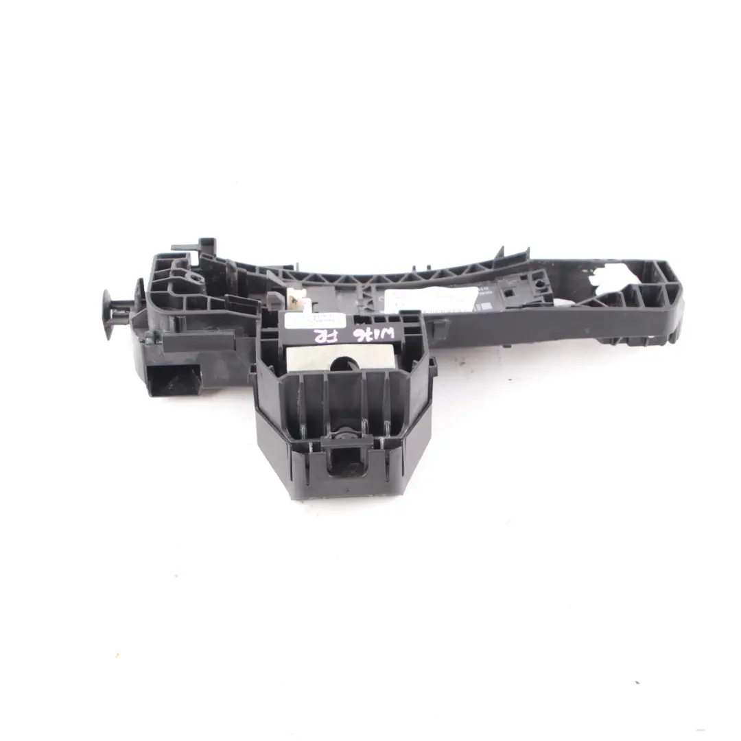 Handle Bracket Front Right Door O/S Mount Bearing Clamp Holder to Mercedes W176 with Part number A2047602000 Mercedes W176 Handle Bracket Front Right Door O/S Mount Bearing Clamp Holder - SKU rhd-A2047602000 - Part number A2047602000