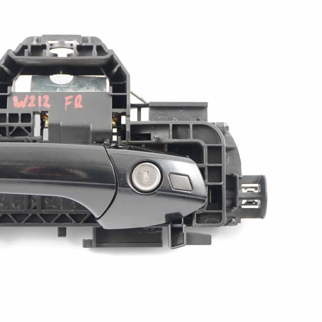 Door Handle Mercedes W212 Grab Front Right O/S Obsidian Black 197 to with Part number A2047602234 Door Handle Mercedes W212 Grab Front Right O/S Obsidian Black 197 - SKU rhd-A2047602234-OB - Part number A2047602234