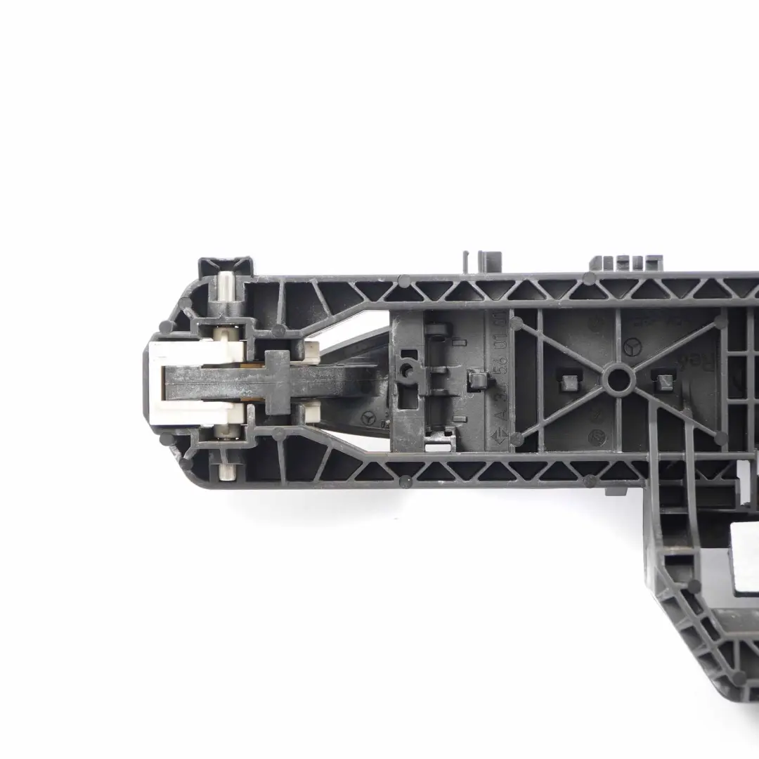 Door Handle Mercedes W212 Grab Front Right O/S Obsidian Black 197 to with Part number A2047602234 Door Handle Mercedes W212 Grab Front Right O/S Obsidian Black 197 - SKU rhd-A2047602234-OB - Part number A2047602234