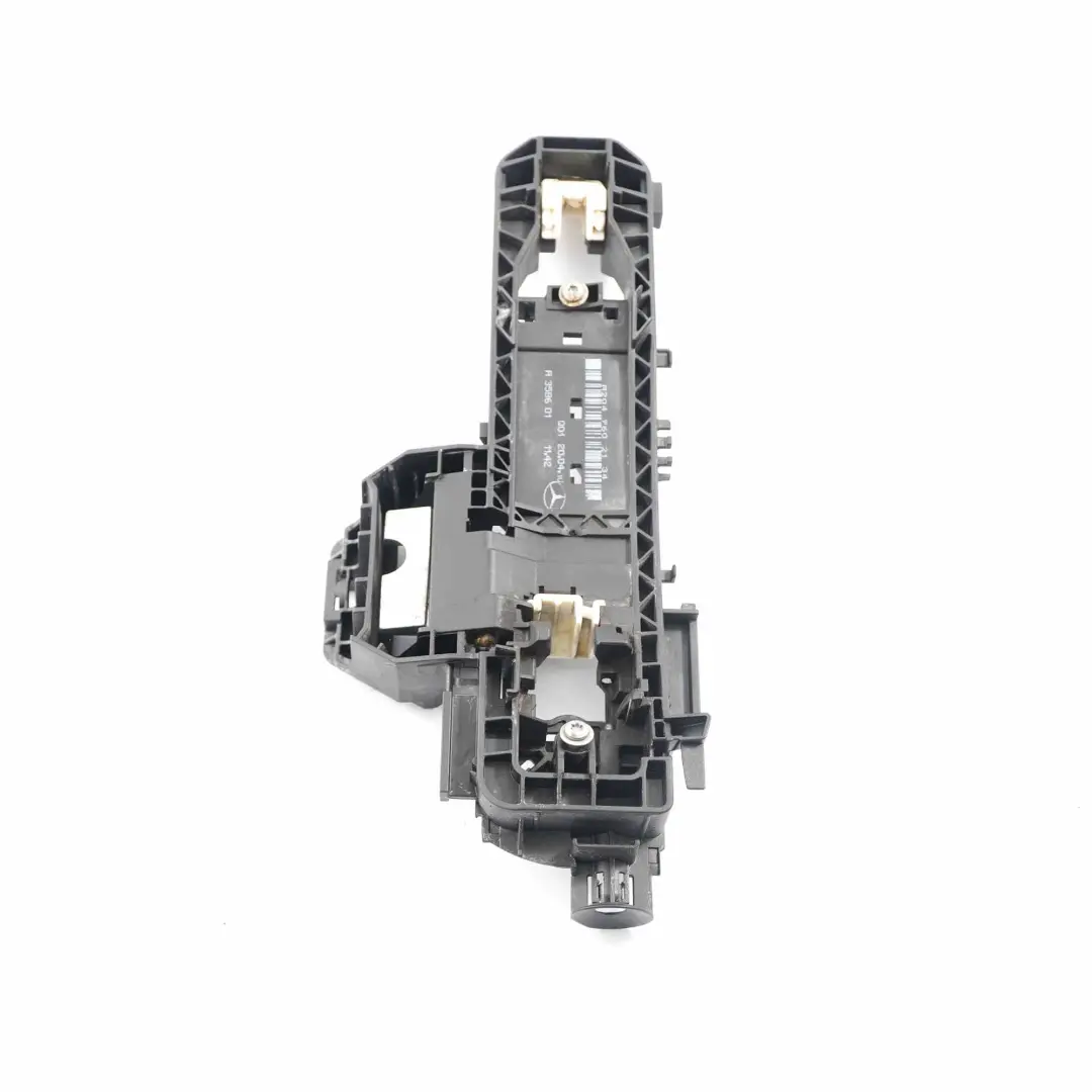 Left N/S Door Handle Carrier Base A2047602134 to Mercedes W176 W204 Rear with Part number A2047602534 Mercedes W176 W204 Rear Left N/S Door Handle Carrier Base A2047602134 - SKU rhd-A2047602534-1 - Part number A2047602534