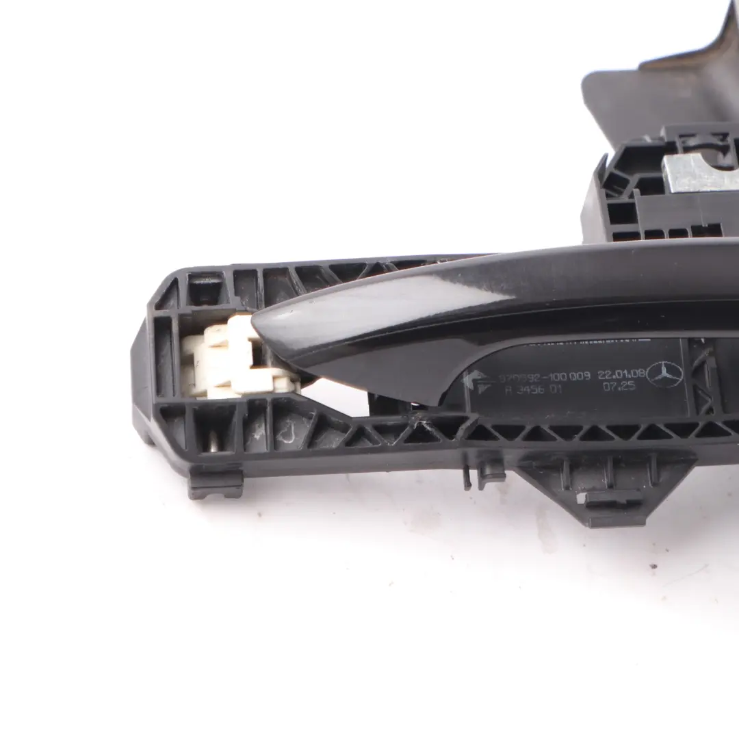 Door Handle Grab Front Right O/S Obsidian Black 197 to Mercedes W204 with Part number A2047602634 Mercedes W204 Door Handle Grab Front Right O/S Obsidian Black 197 - SKU RHD-A2047602634-OB1 - Part number A2047602634