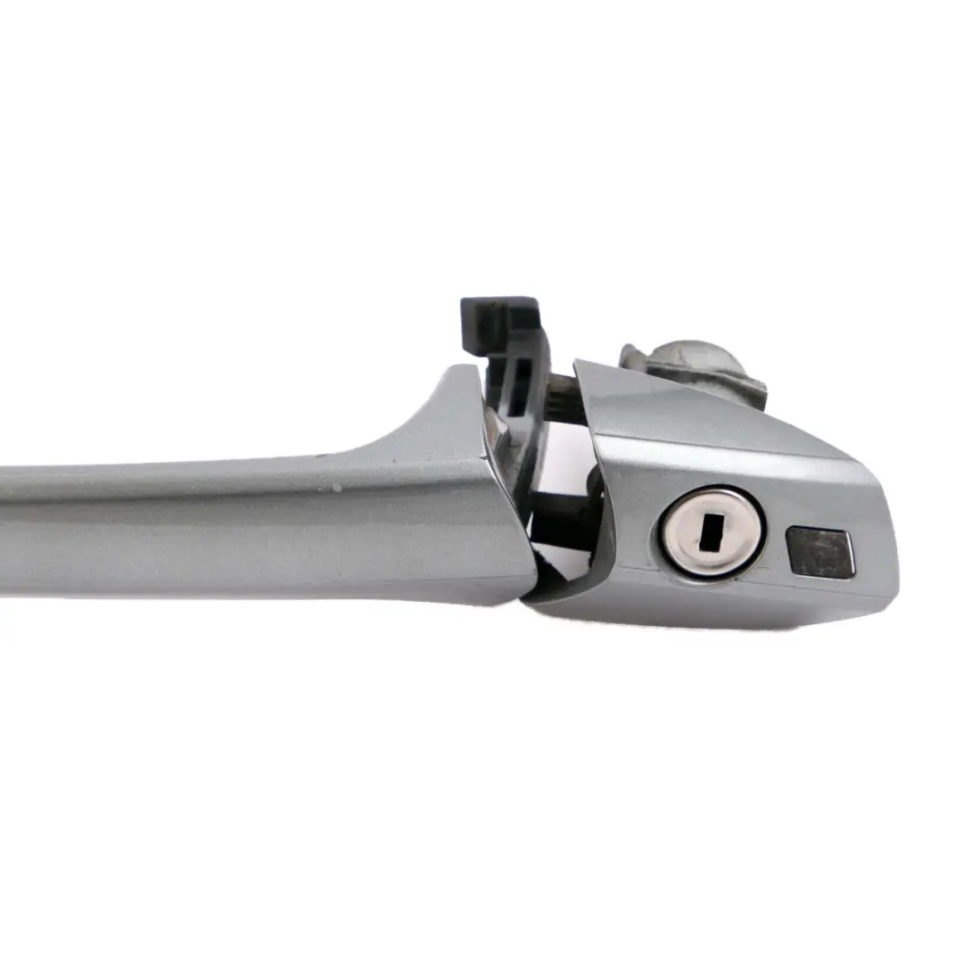 Mercedes-Benz C W204 Front Right O/S Handle Grab Palladium Silver Metallic 792 to with Part number A2047660225 Mercedes-Benz C W204 Front Right O/S Handle Grab Palladium Silver Metallic 792 - SKU rhd-A2047660225-PAL - Part number A2047660225