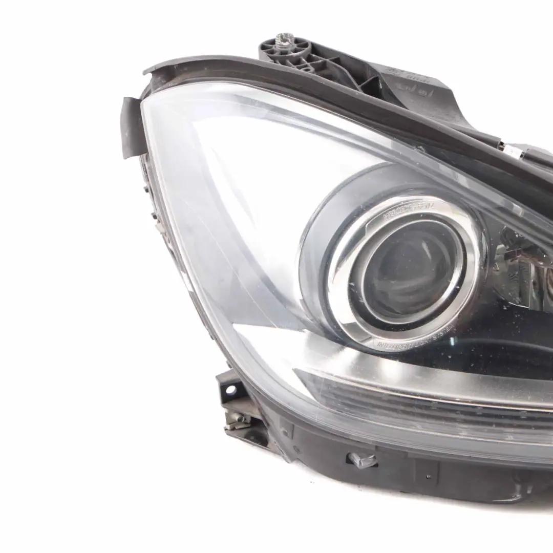 Headlamp Headlight Xenon Lamp Light Front Right O/S A2048204639 to Mercedes W204 with Part number A2048203839 Mercedes W204 Headlamp Headlight Xenon Lamp Light Front Right O/S A2048204639 - SKU rhd-A2048203839 - Part number A2048203839