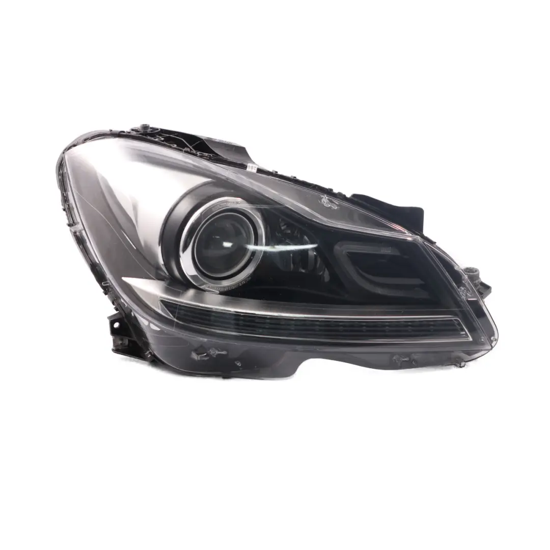 Headlamp Headlight BI Xenon ILS Lamp Front Right O/S A2048208239 to Mercedes W204 with Part number A2048208639 Mercedes W204 Headlamp Headlight BI Xenon ILS Lamp Front Right O/S A2048208239 - SKU rhd-A2048208639 - Part number A2048208639