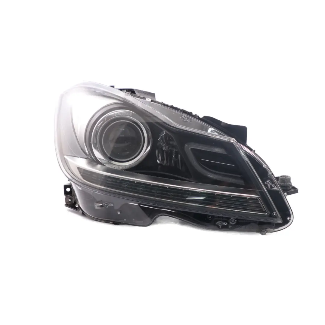Headlamp Headlight BI Xenon ILS Lamp Front Right O/S A2048208239 to Mercedes W204 with Part number A2048208639 Mercedes W204 Headlamp Headlight BI Xenon ILS Lamp Front Right O/S A2048208239 - SKU rhd-A2048208639 - Part number A2048208639