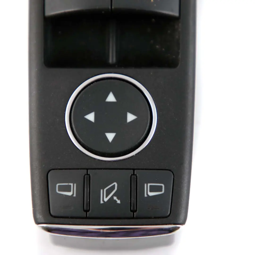 Mercedes-Benz C W204 Front Right Door Power Window Regulation Switch to with Part number A2048700251 Mercedes-Benz C W204 Front Right Door Power Window Regulation Switch - SKU rhd-A2048700251 - Part number A2048700251