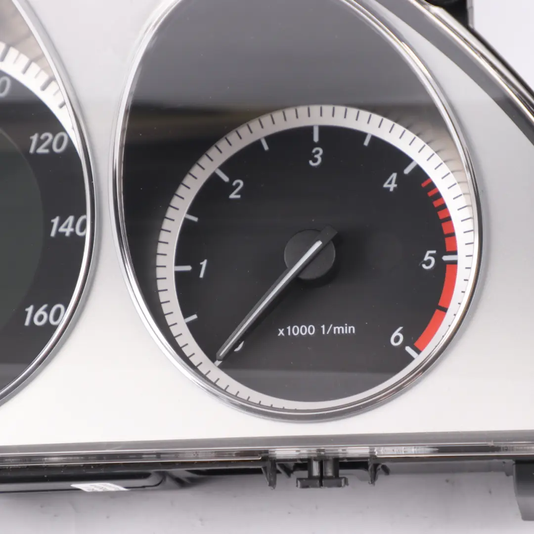 Instrument Cluster Speedo Clocks Automatic to Mercedes W204 Diesel with Part number A2049007600 Mercedes W204 Diesel Instrument Cluster Speedo Clocks Automatic - SKU rhd-A2049007600 - Part number A2049007600