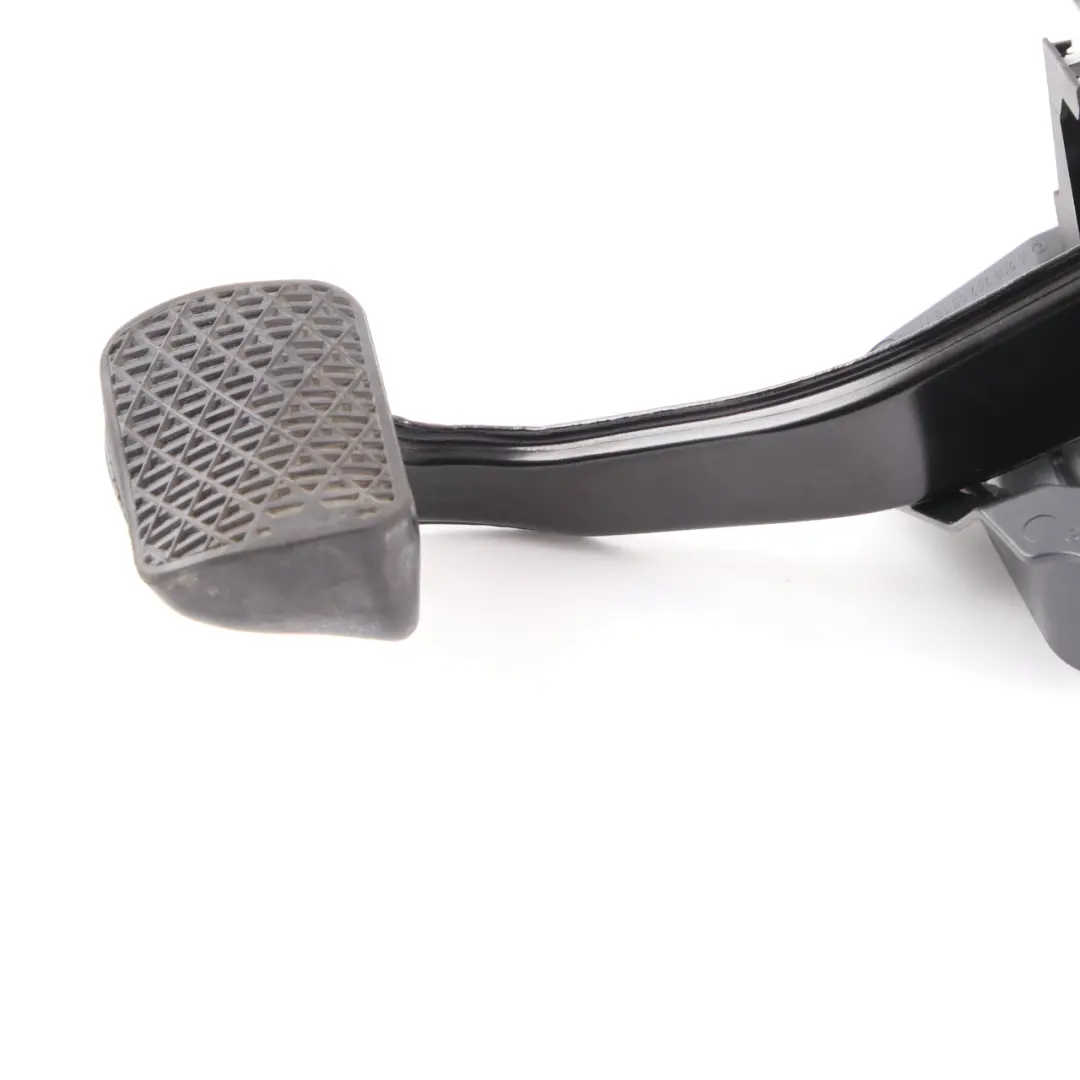 Brake Pedal Mercedes W205 S205 W213 S213 Automatic Assembly Unit to with Part number A2052900700 Brake Pedal Mercedes W205 S205 W213 S213 Automatic Assembly Unit - SKU rhd-A2052900700 - Part number A2052900700