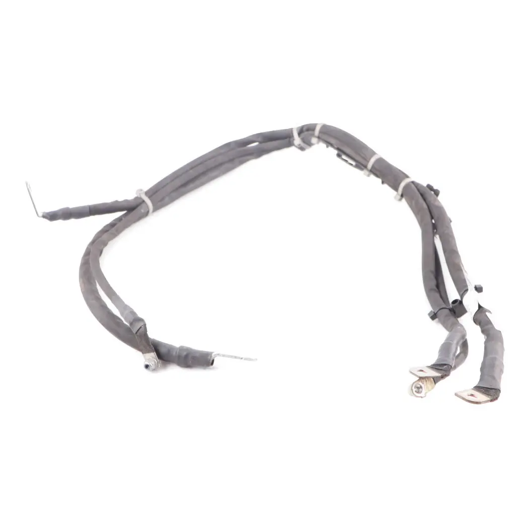 Cable Alternator Wiring Harness to Mercedes W205 Battery with Part number A2054402336 Mercedes W205 Battery Cable Alternator Wiring Harness - SKU rhd-A2054402336 - Part number A2054402336