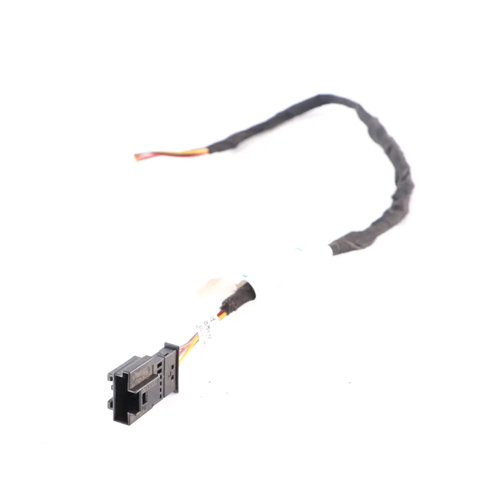 Interior Light Cable Front Left N/S Lamp Wiring to Mercedes W205 C253 with Part number A2055400365 Mercedes W205 C253 Interior Light Cable Front Left N/S Lamp Wiring - SKU rhd-A2055400365 - Part number A2055400365