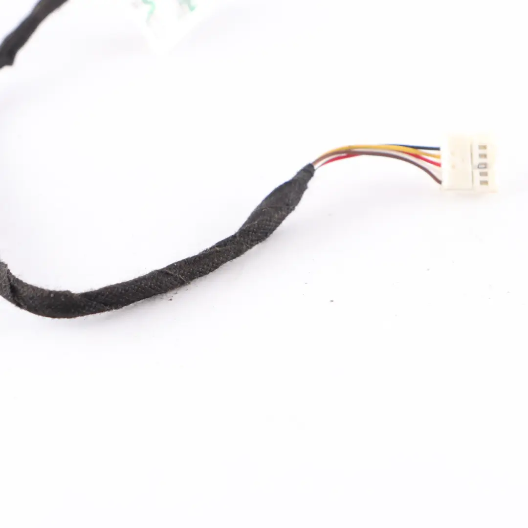 Interior Light Cable Front Left N/S Lamp Wiring to Mercedes W205 C253 with Part number A2055400365 Mercedes W205 C253 Interior Light Cable Front Left N/S Lamp Wiring - SKU rhd-A2055400365 - Part number A2055400365