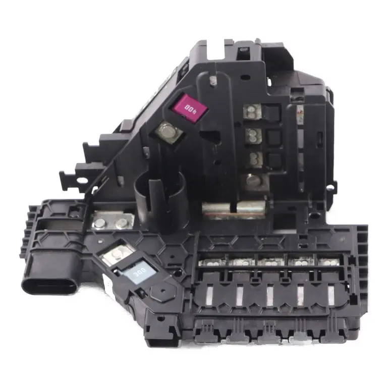 Front Relay Power Fuse Box Control Unit Module to Mercedes W205 with Part number A2055407011 Mercedes W205 Front Relay Power Fuse Box Control Unit Module - SKU rhd-A2055407011 - Part number A2055407011