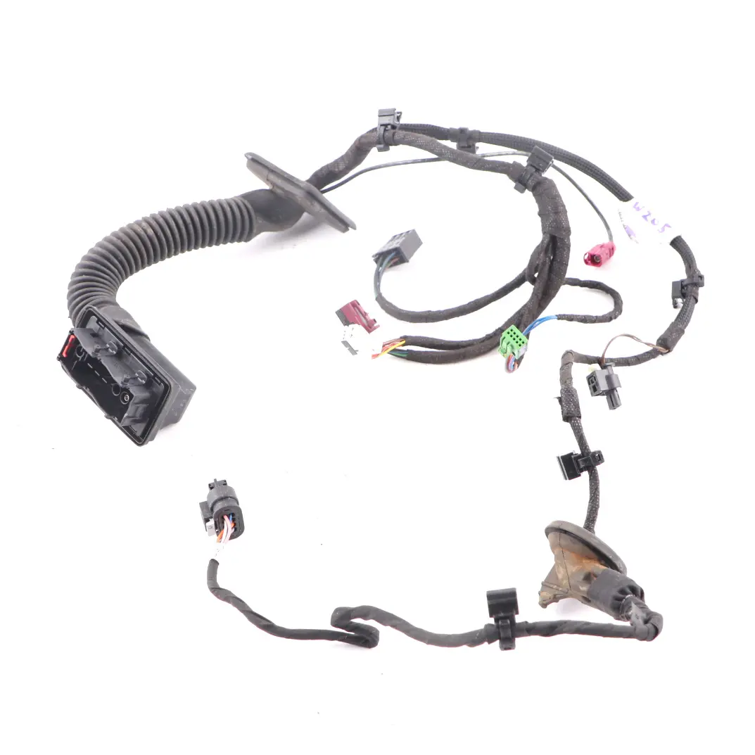 Door Wiring Front Right O/S Harness Loom Cable to Mercedes W205 with Part number A2055407401 Mercedes W205 Door Wiring Front Right O/S Harness Loom Cable - SKU rhd-A2055407401 - Part number A2055407401