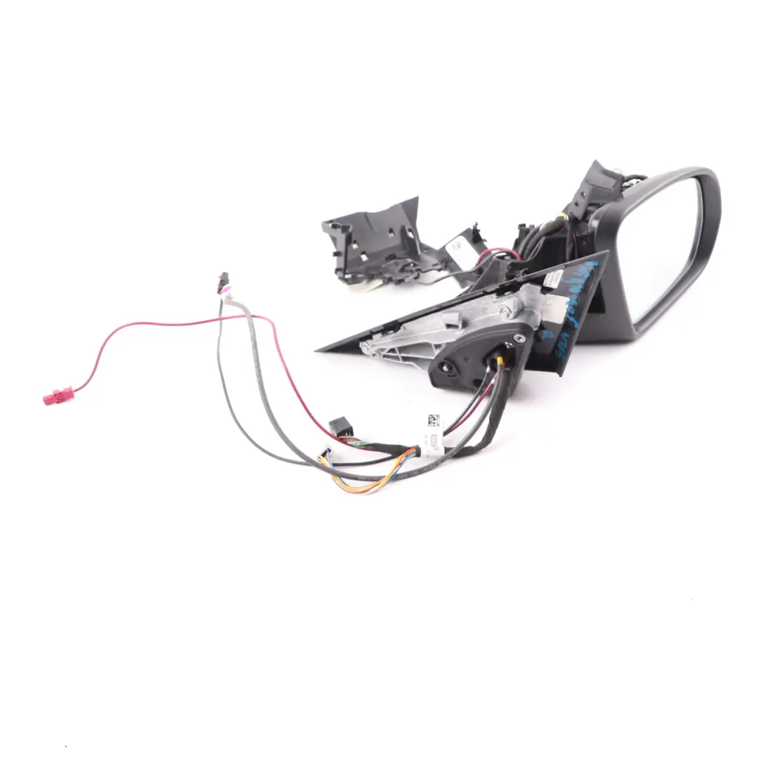 Wing Mirror Door Right O/S Outside Camera to Mercedes W205 with Part number A2058101205 Mercedes W205 Wing Mirror Door Right O/S Outside Camera - SKU rhd-A2058101205 - Part number A2058101205