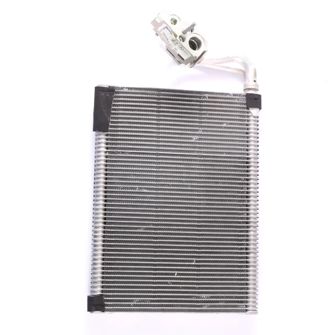 Heater Matrix Heat Exchanger Radiator to Mercedes W205 W213 with Part number A2058300005 Mercedes W205 W213 Heater Matrix Heat Exchanger Radiator - SKU rhd-A2058300005-1 - Part number A2058300005
