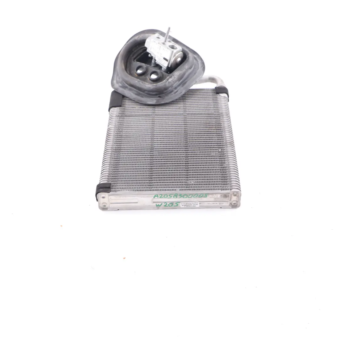 Heater Matrix Heat Exchanger Radiator to Mercedes W205 W213 with Part number A2058300005 Mercedes W205 W213 Heater Matrix Heat Exchanger Radiator - SKU rhd-A2058300005 - Part number A2058300005