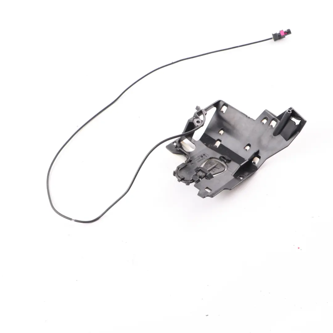 Antenna Mercedes S205 Drivers Door Mirror Telephone Antenna to with Part number A2059057701 Antenna Mercedes S205 Drivers Door Mirror Telephone Antenna - SKU rhd-A2059057701 - Part number A2059057701