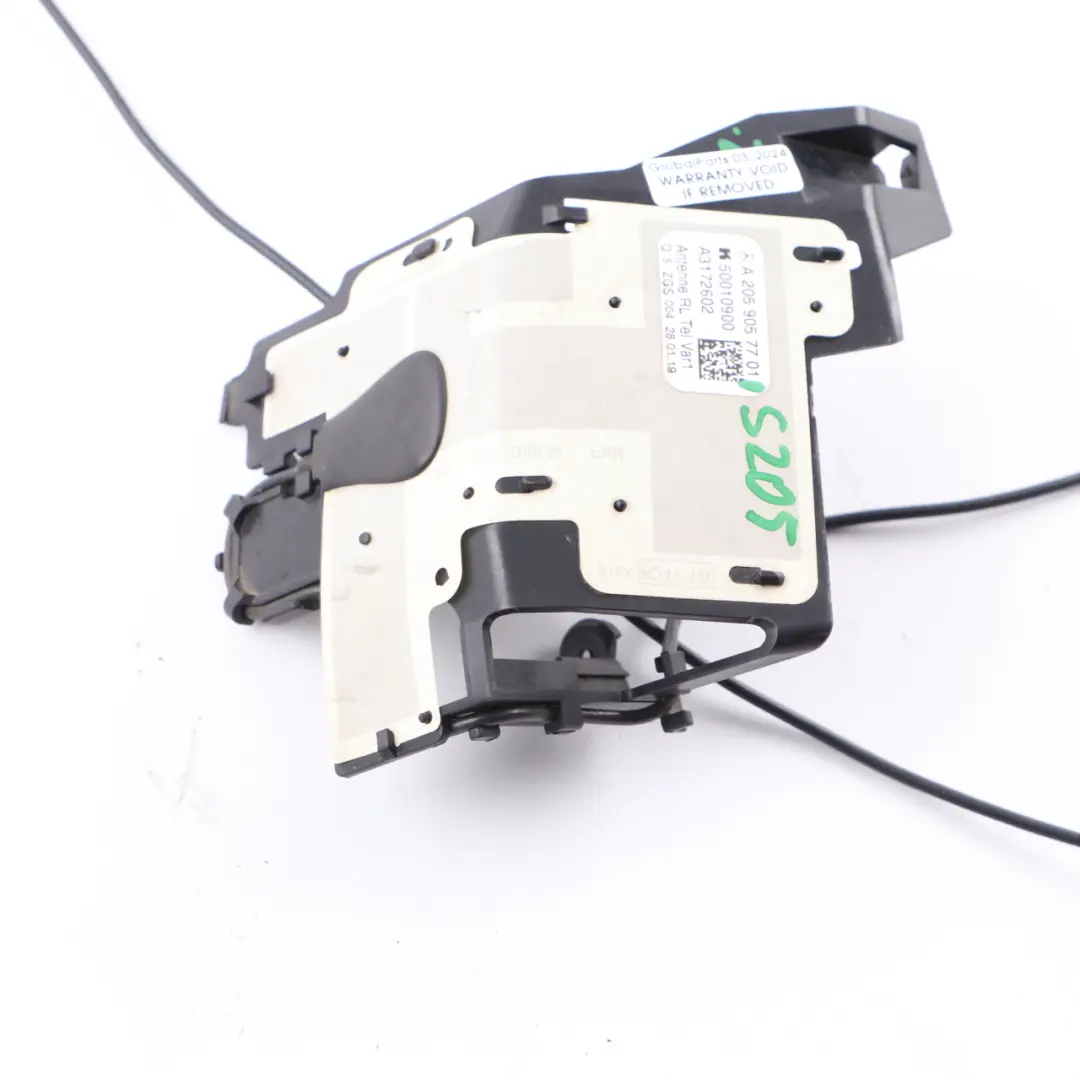 Antenna Mercedes S205 Drivers Door Mirror Telephone Antenna to with Part number A2059057701 Antenna Mercedes S205 Drivers Door Mirror Telephone Antenna - SKU rhd-A2059057701 - Part number A2059057701