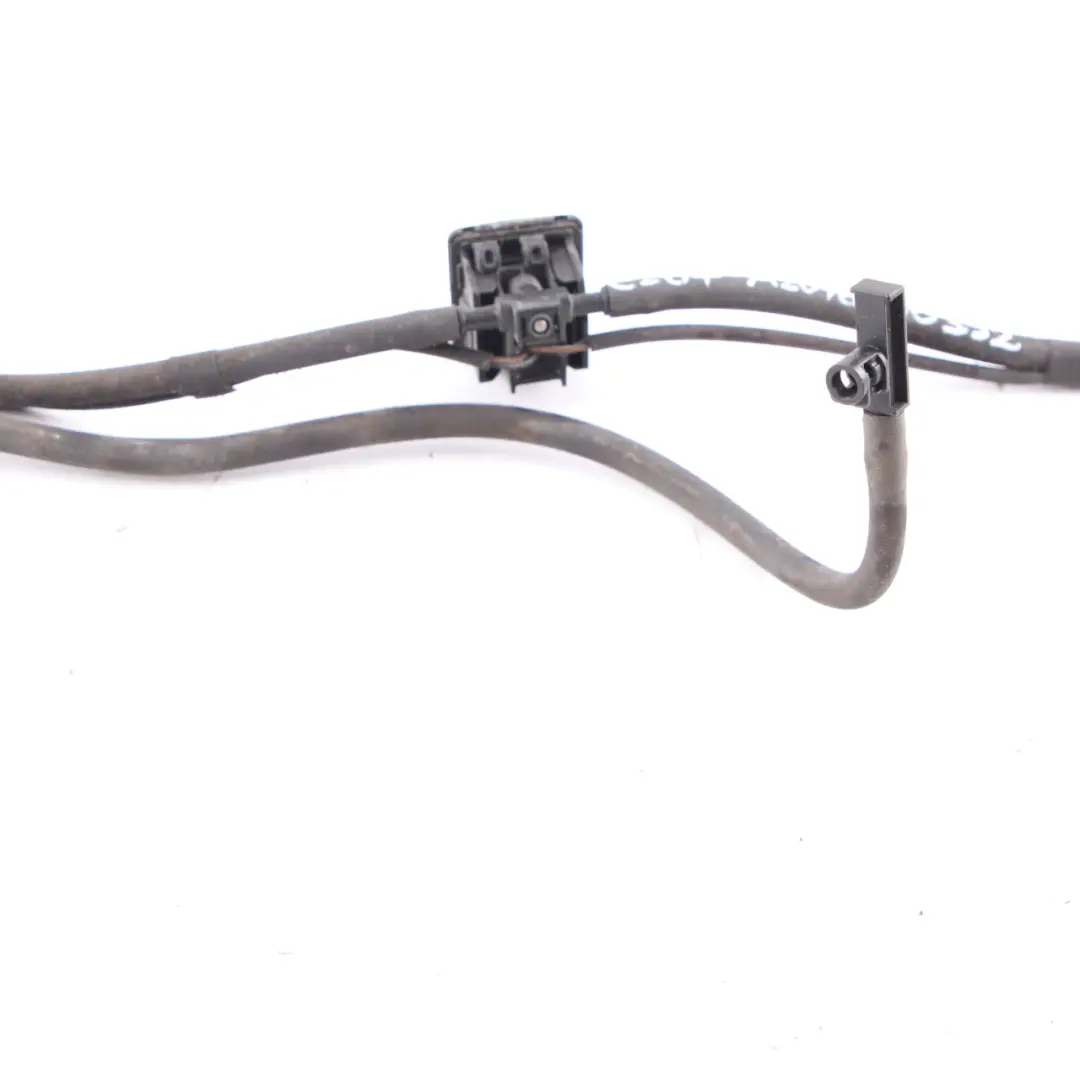 W207 Windshield Cleaning Washer Nozzle Jet Line Pipe to Mercedes with Part number A2078600392 Mercedes W207 Windshield Cleaning Washer Nozzle Jet Line Pipe - SKU rhd-A2078600392 - Part number A2078600392