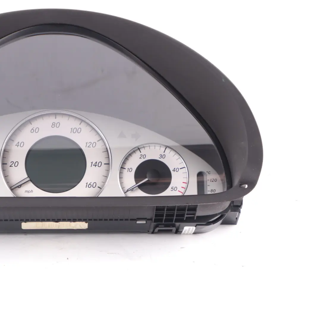 Instrument Cluster Speedo Clocks Automatic to Mercedes CLK W209 Diesel with Part number A2095400147 Mercedes CLK W209 Diesel Instrument Cluster Speedo Clocks Automatic - SKU rhd-A2095400147 - Part number A2095400147