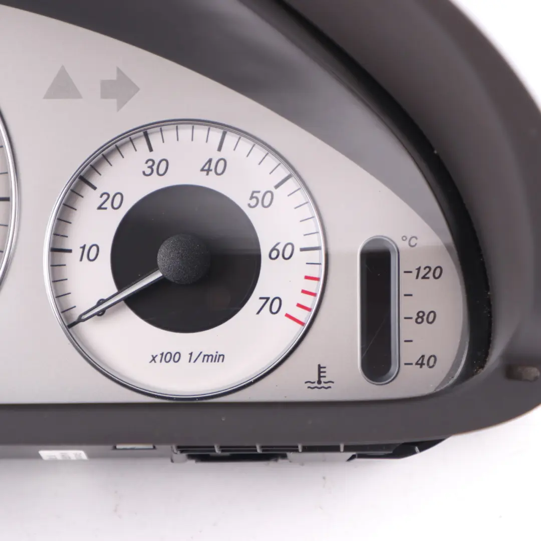 Mercedes A209 Petrol Instrument Cluster Speedo Clocks Automatic - SKU rhd-A2095409811 - Part number A2095409811
