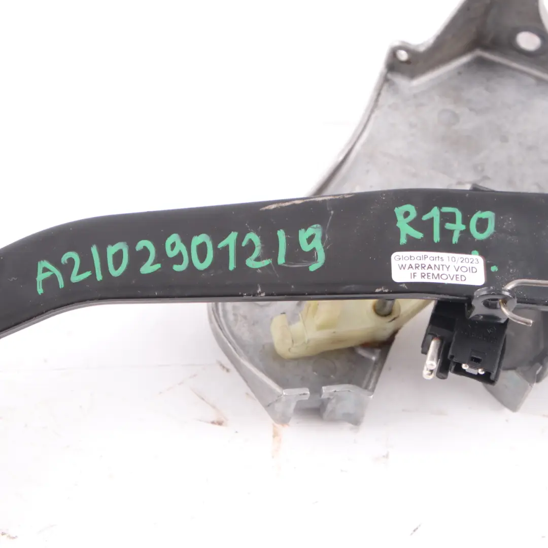 Brake Pedal Assembly Automatic to Mercedes SLK R170 W202 W210 with Part number A2102901219 Mercedes SLK R170 W202 W210 Brake Pedal Assembly Automatic - SKU rhd-A2102901219 - Part number A2102901219