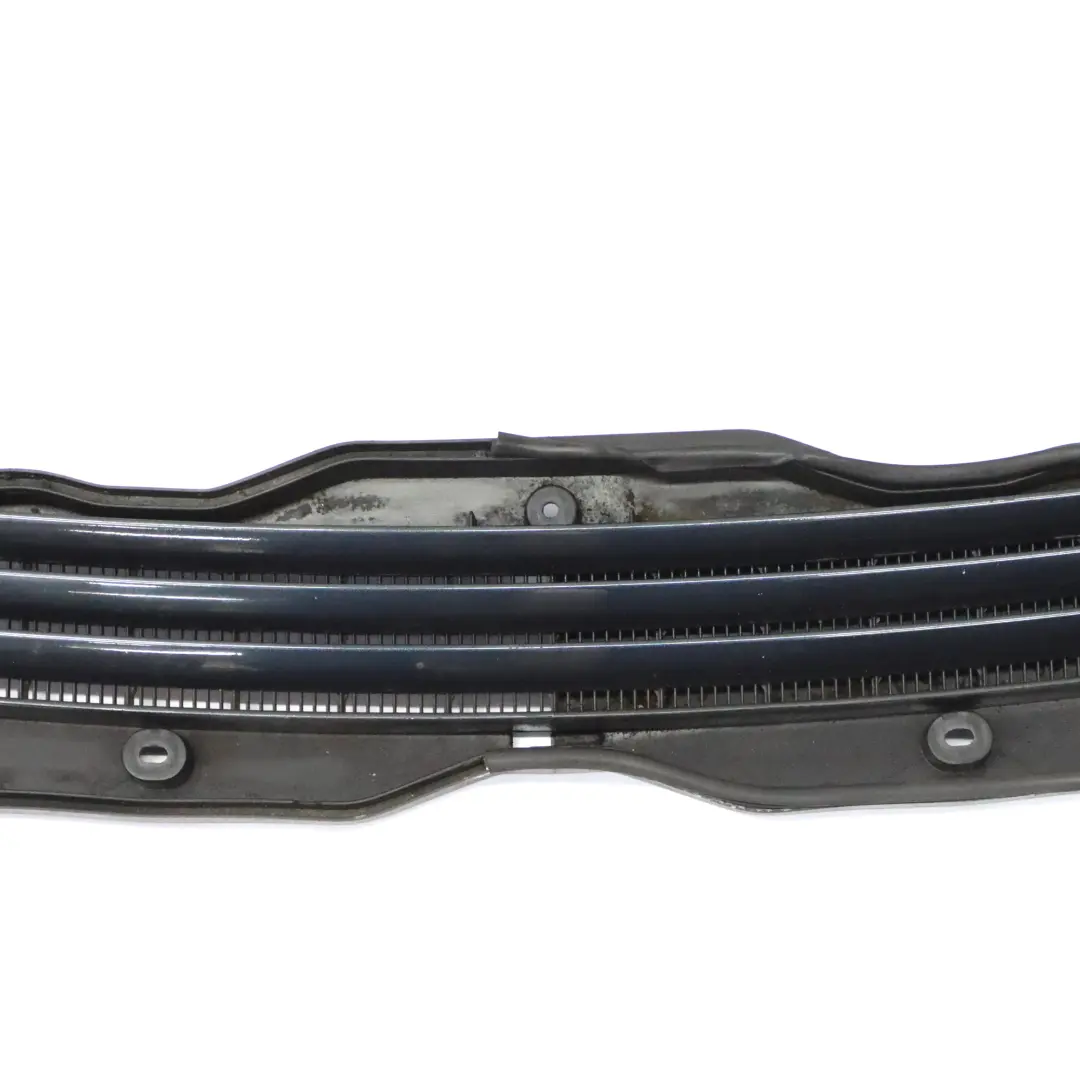 Hood Bonnet Air Intake Front Grille Green Black - 189 to Mercedes W210 with Part number A2108800805 Mercedes W210 Hood Bonnet Air Intake Front Grille Green Black - 189 - SKU rhd-A2108800805-GB - Part number A2108800805