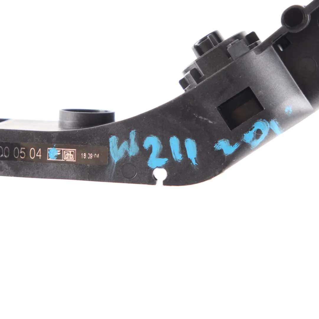 Mercedes-Benz E CLS Class S211 W211 W219 Accelerator Throttle Pedal to with Part number A2113000504 Mercedes-Benz E CLS Class S211 W211 W219 Accelerator Throttle Pedal - SKU rhd-A2113000504 - Part number A2113000504