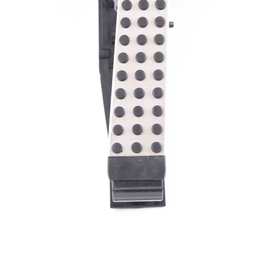 W219 Accelerator Throttle Pedal AMG Sport Line to Mercedes W211 with Part number A2113000704 Mercedes W211 W219 Accelerator Throttle Pedal AMG Sport Line - SKU rhd-A2113000704 - Part number A2113000704