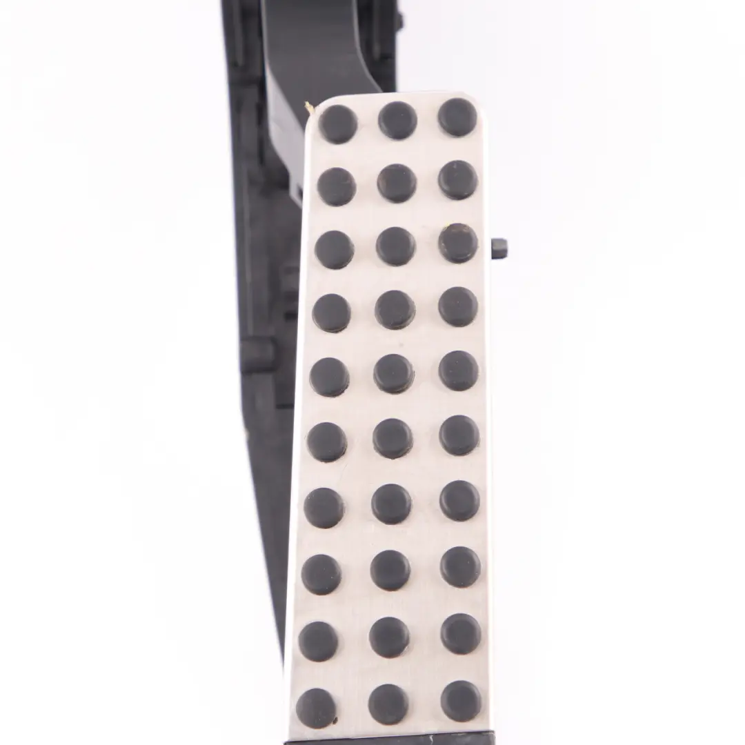W219 Accelerator Throttle Pedal AMG Sport Line to Mercedes W211 with Part number A2113000704 Mercedes W211 W219 Accelerator Throttle Pedal AMG Sport Line - SKU rhd-A2113000704 - Part number A2113000704