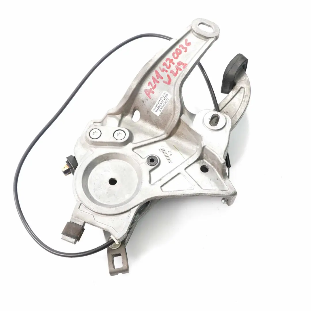 Handbrake Pedal Parking Brake Pedal Unit Assembly to Mercedes W211 with Part number A2114270036 Mercedes W211 Handbrake Pedal Parking Brake Pedal Unit Assembly - SKU rhd-A2114270036-1 - Part number A2114270036