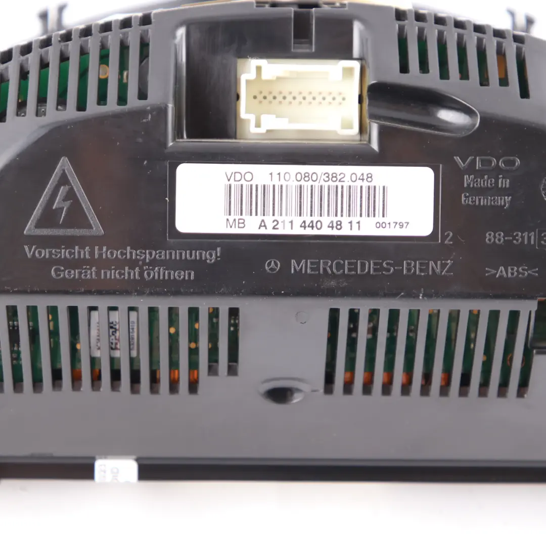 Instrument Cluster Speedo Clocks Automatic to Mercedes W211 Diesel with Part number A2114404811 Mercedes W211 Diesel Instrument Cluster Speedo Clocks Automatic - SKU rhd-A2114404811 - Part number A2114404811