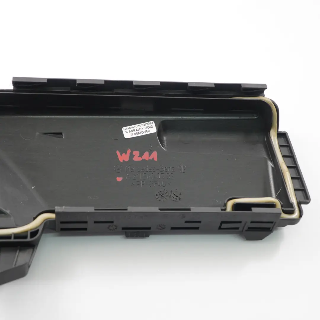 Fuse Box Cover Mercedes W211 C219 SAM Control Module Cap Lid Housing to with Part number A2115400582 Fuse Box Cover Mercedes W211 C219 SAM Control Module Cap Lid Housing - SKU rhd-A2115400582 - Part number A2115400582