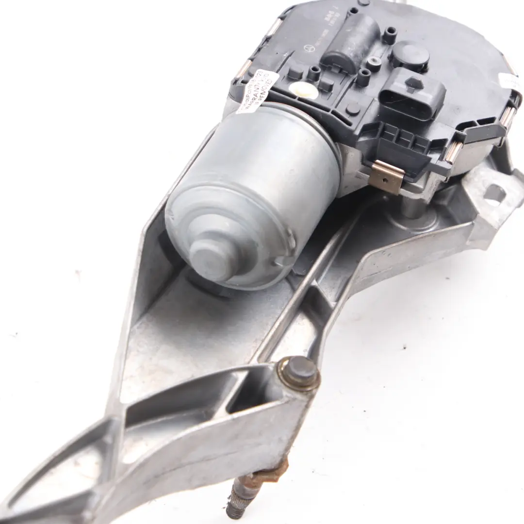 Mercedes W211 S211 Windscreen Complete Wiper Linkage Motor System A2118201040 - SKU rhd-A2118201040 - Part number A2118200942