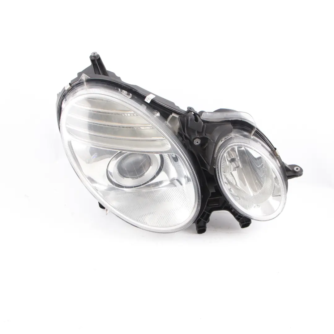 Bi-Xenon Headlamp Headlight Front Lamp Right O/S to Mercedes W211 with Part number A2118205061 Mercedes W211 Bi-Xenon Headlamp Headlight Front Lamp Right O/S - SKU rhd-A2118205061 - Part number A2118205061