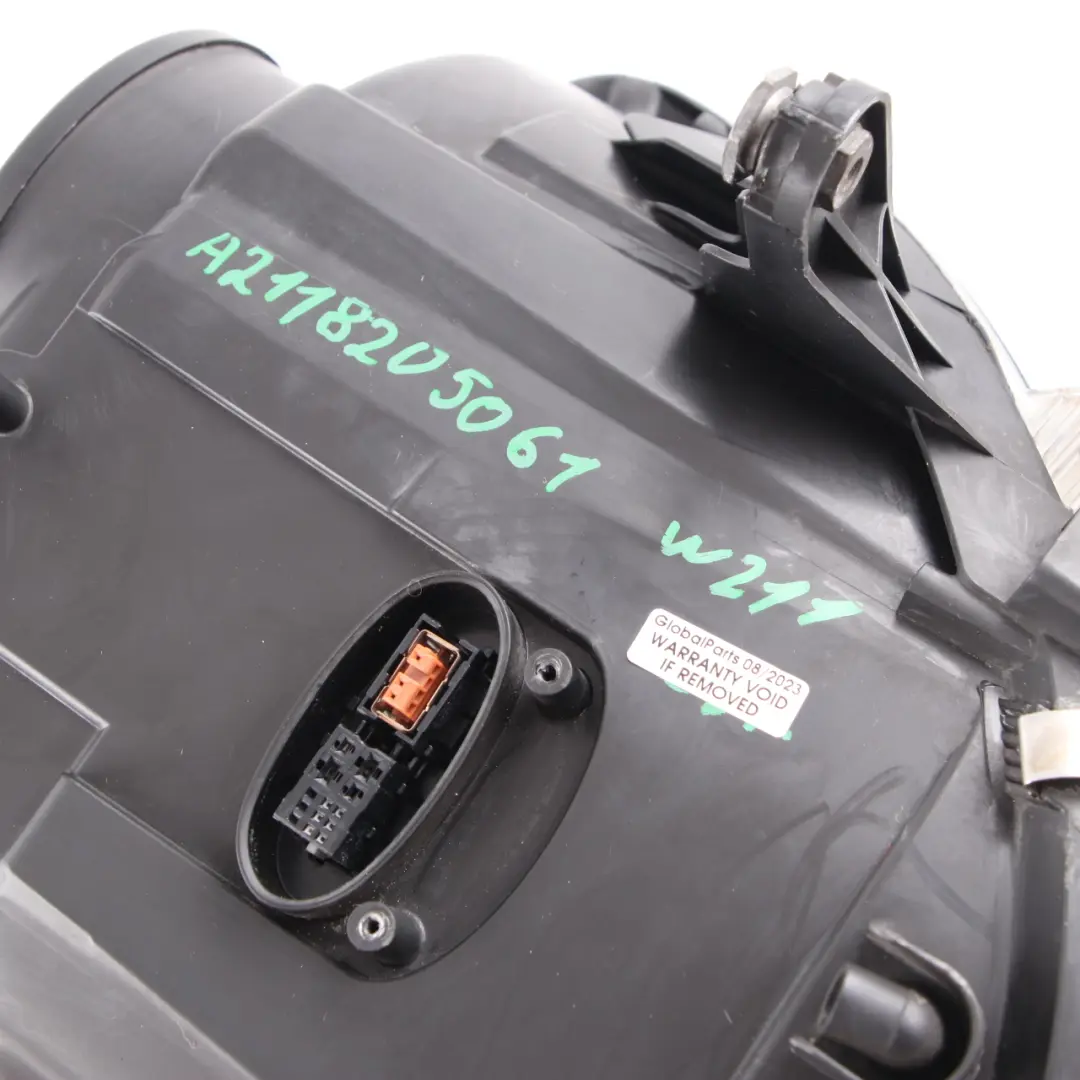 Bi-Xenon Headlamp Headlight Front Lamp Right O/S to Mercedes W211 with Part number A2118205061 Mercedes W211 Bi-Xenon Headlamp Headlight Front Lamp Right O/S - SKU rhd-A2118205061 - Part number A2118205061