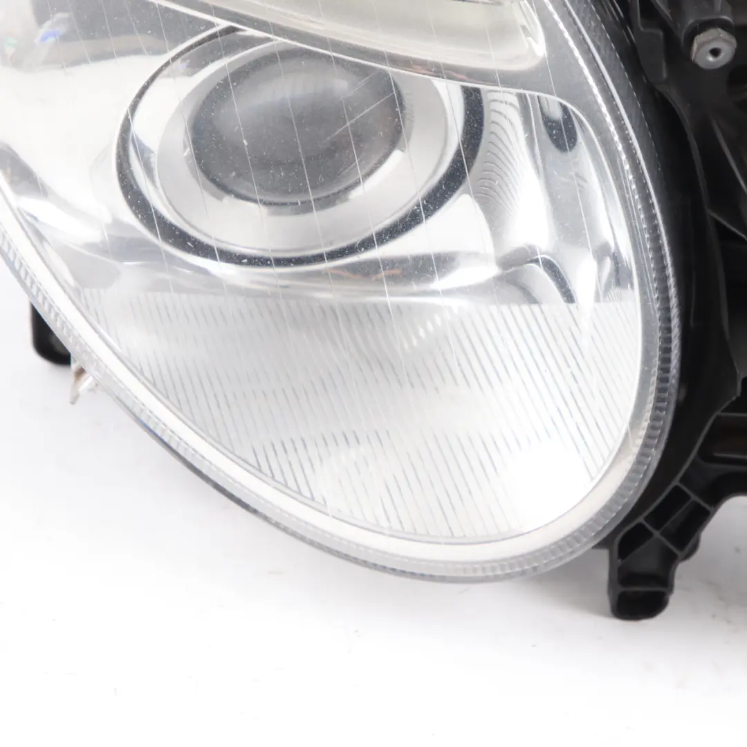 Bi-Xenon Headlamp Headlight Front Lamp Right O/S to Mercedes W211 with Part number A2118205061 Mercedes W211 Bi-Xenon Headlamp Headlight Front Lamp Right O/S - SKU rhd-A2118205061 - Part number A2118205061