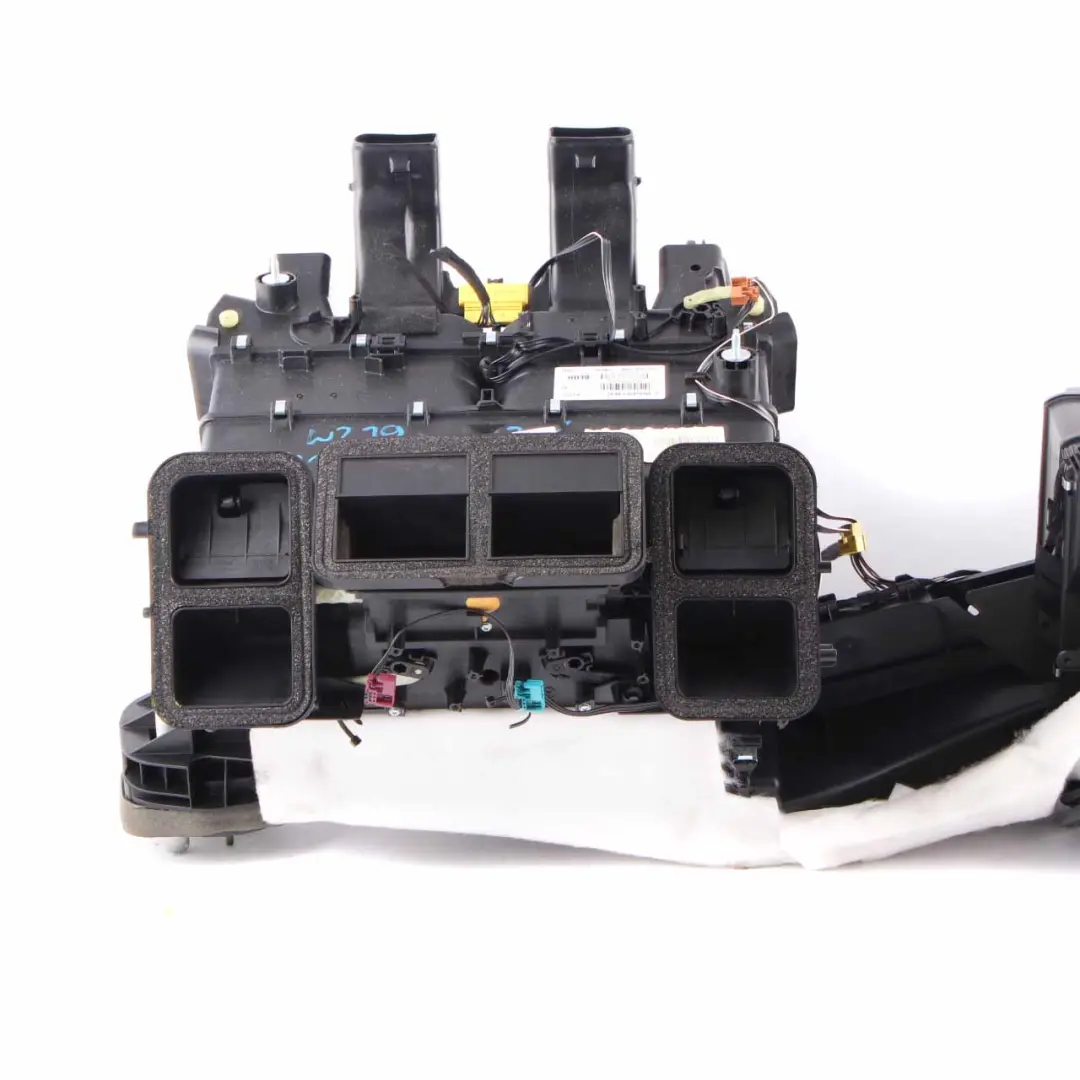 W219 Air Conditioning Heater Matrix Unit Housing Box to Mercedes W211 with Part number A2118302660 Mercedes W211 W219 Air Conditioning Heater Matrix Unit Housing Box - SKU rhd-A2118302660 - Part number A2118302660