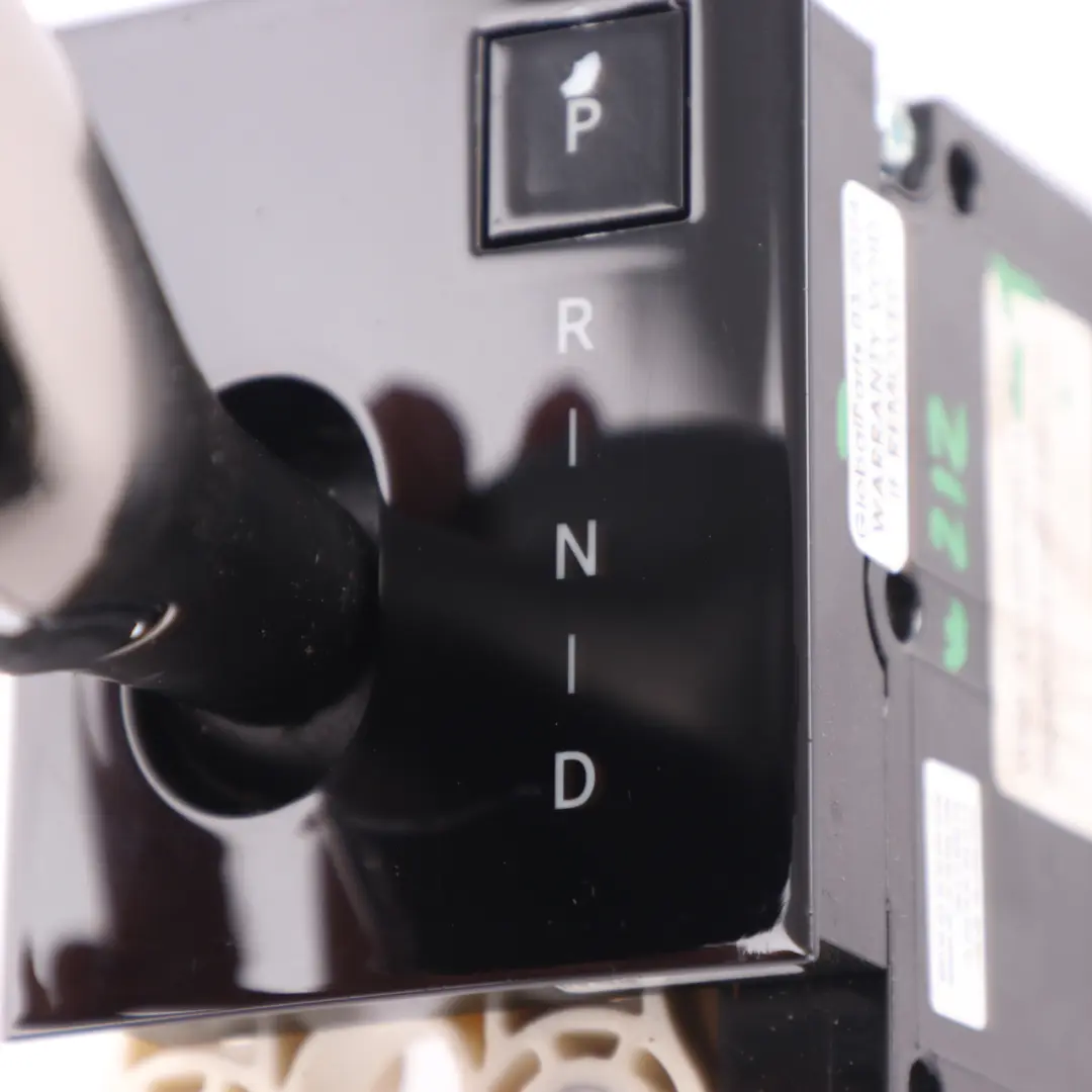 Selector Gearshift Switch Knob Automatic to Mercedes W212 E63 AMG Gear with Part number A2122670424 Mercedes W212 E63 AMG Gear Selector Gearshift Switch Knob Automatic - SKU rhd-A2122670424-1 - Part number A2122670424