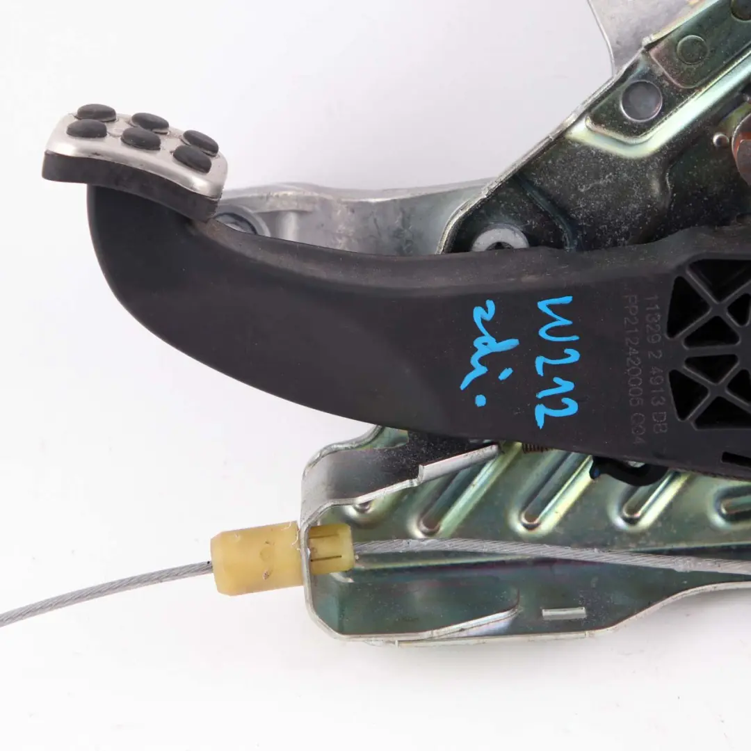 Handbrake Pedal Mercedes W212 Parking Brake Pedal Unit Assembly to with Part number A2124200484 Handbrake Pedal Mercedes W212 Parking Brake Pedal Unit Assembly - SKU rhd-A2124200484 - Part number A2124200484
