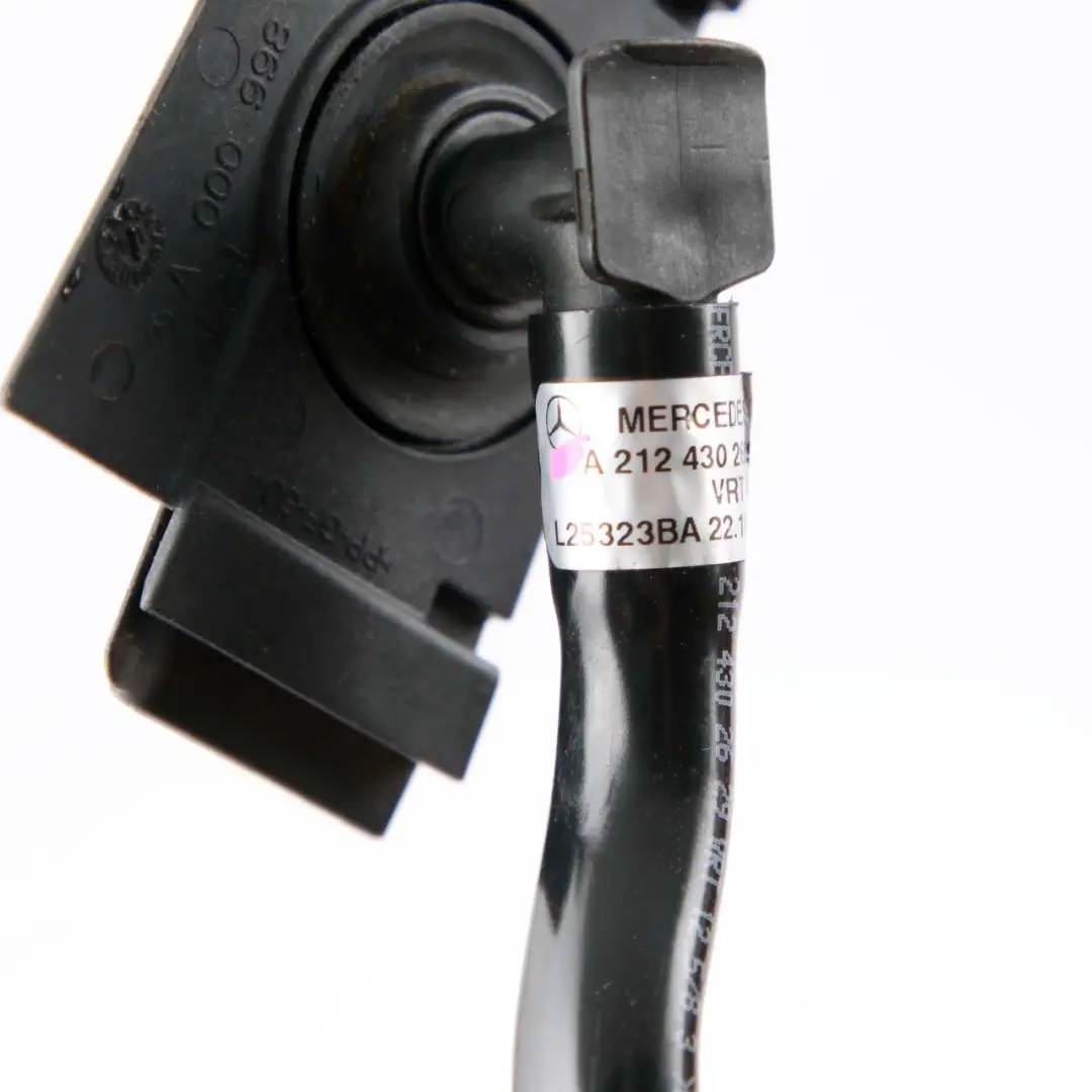 Vacuum Hose Pipe Line Brake Booster to Mercedes W212 with Part number A2124302629 Mercedes W212 Vacuum Hose Pipe Line Brake Booster - SKU rhd-A2124302629 - Part number A2124302629