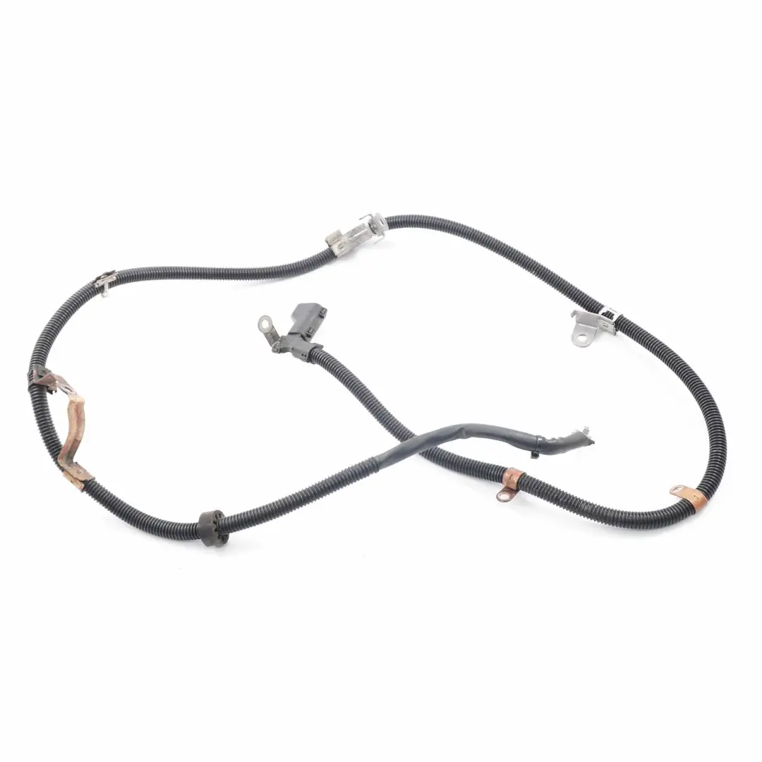 Alternator Cable Mercedes W212 OM651 Battery Prefuse Box to with Part number A2124403852 Alternator Cable Mercedes W212 OM651 Battery Prefuse Box - SKU rhd-A2124403852 - Part number A2124403852