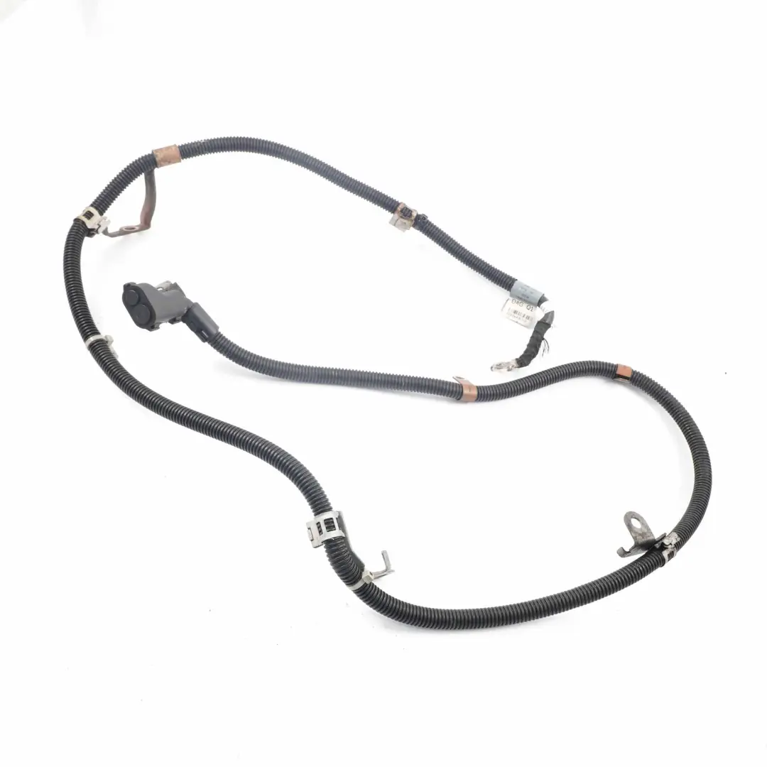 Alternator Cable Mercedes W212 OM651 Battery Prefuse Box to with Part number A2124405713 Alternator Cable Mercedes W212 OM651 Battery Prefuse Box - SKU rhd-A2124405713 - Part number A2124405713