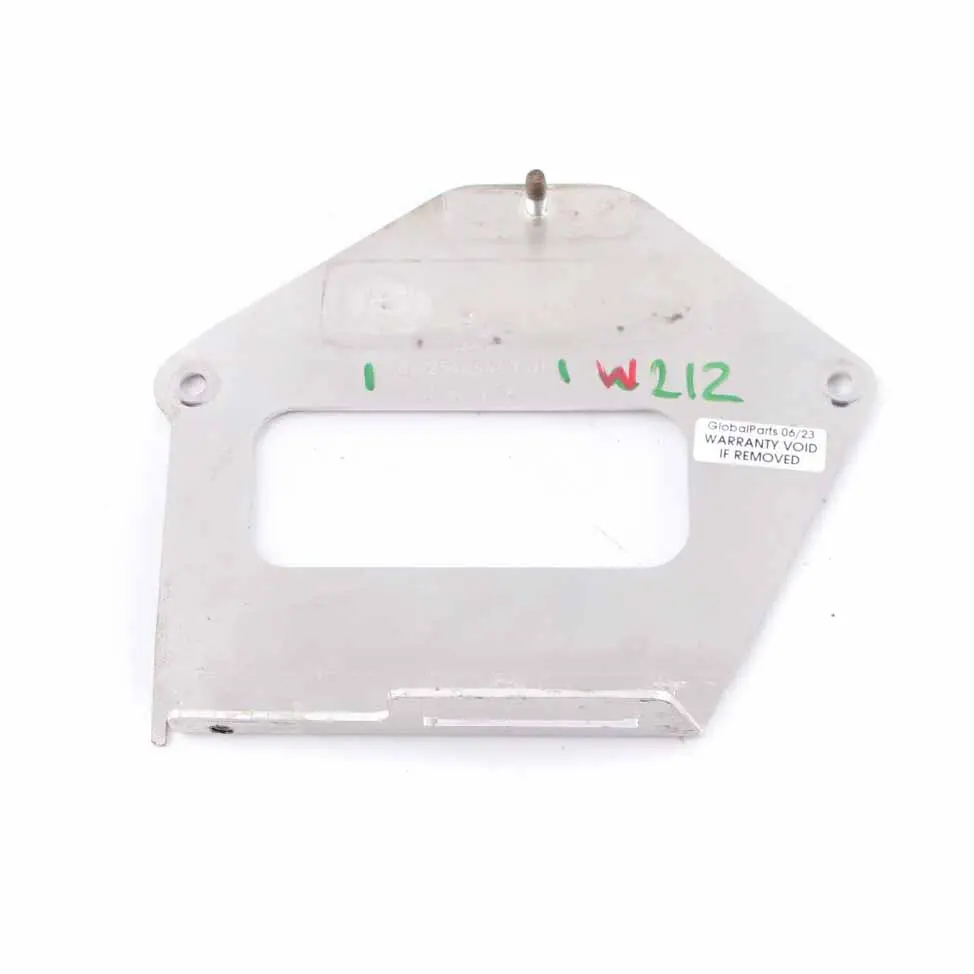 Module Bracket Mercedes W212 W218 Control Unit Mount Holder to with Part number A2125406440 Module Bracket Mercedes W212 W218 Control Unit Mount Holder - SKU rhd-A2125406440 - Part number A2125406440