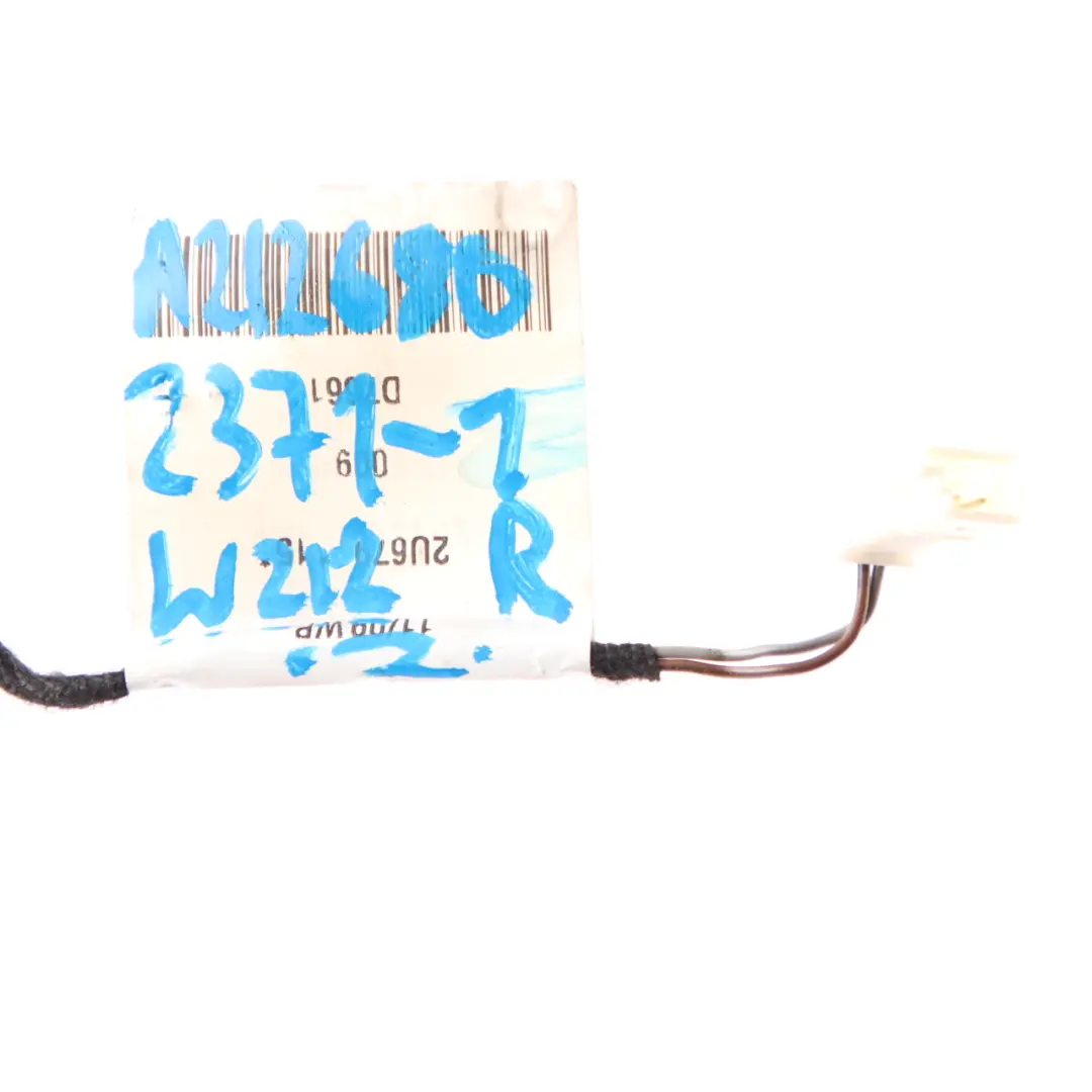  Dashboard Air Vent Mercedes W212 1 Trim Cover Right O/S Frame Alu - SKU rhd-A2126802371-1 - Part number A2126802371