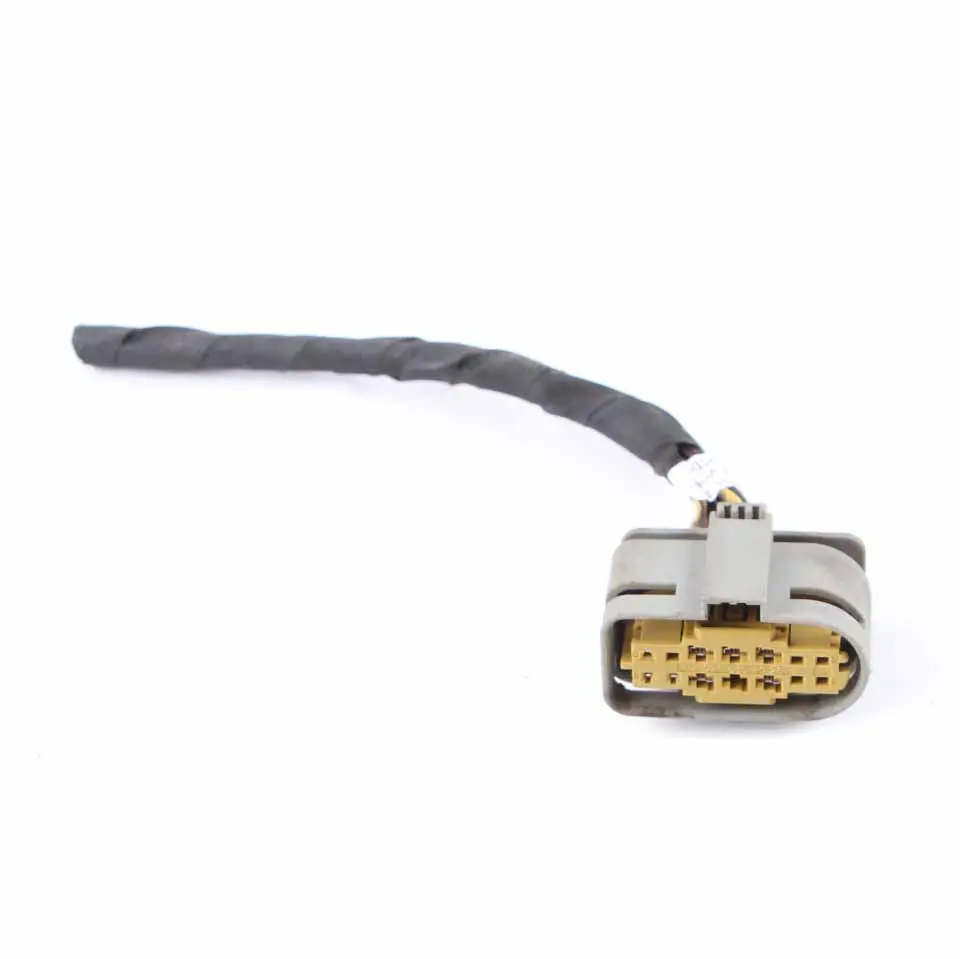 Mercedes W212 Bi-Xenon Headlamp Headlight Right O/S Plug Socket A0265452026 - SKU A2128201039-2 - Part number A2128201039