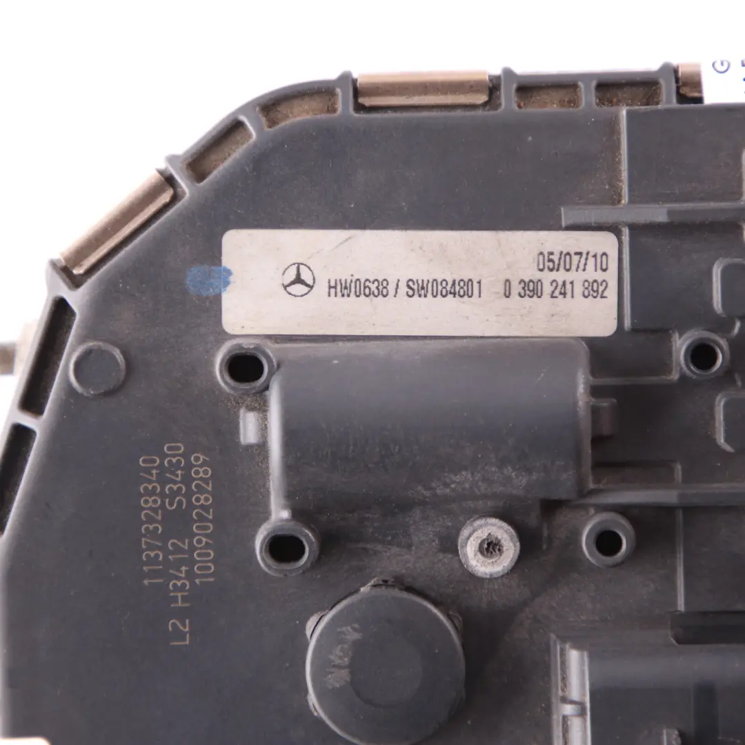 Wiper Motor Windscreen Drive Control Unit 1397220564 to Mercedes W212 with Part number A2128201340 Mercedes W212 Wiper Motor Windscreen Drive Control Unit 1397220564 - SKU rhd-A2128201340-1 - Part number A2128201340